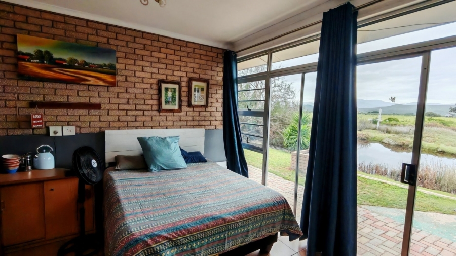 4 Bedroom Property for Sale in Riverside Western Cape